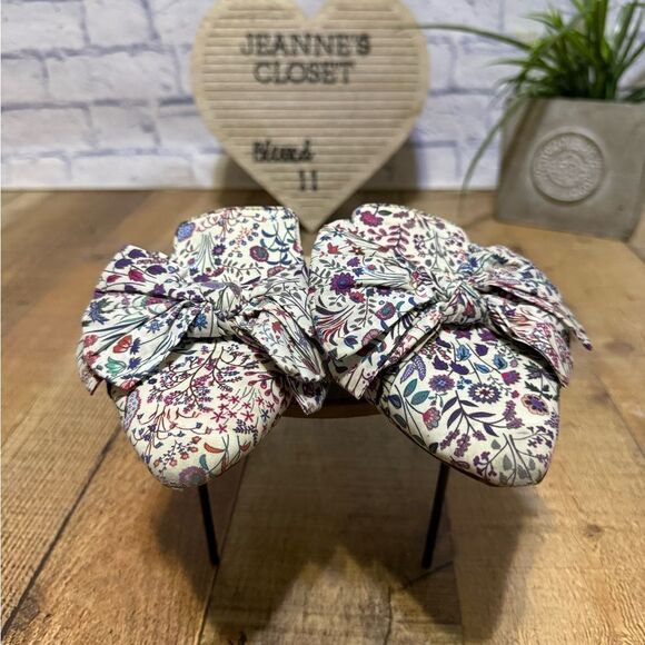 J. Crew floral pointed toe ballet flats slip on 6.5 - Picture 4 of 13